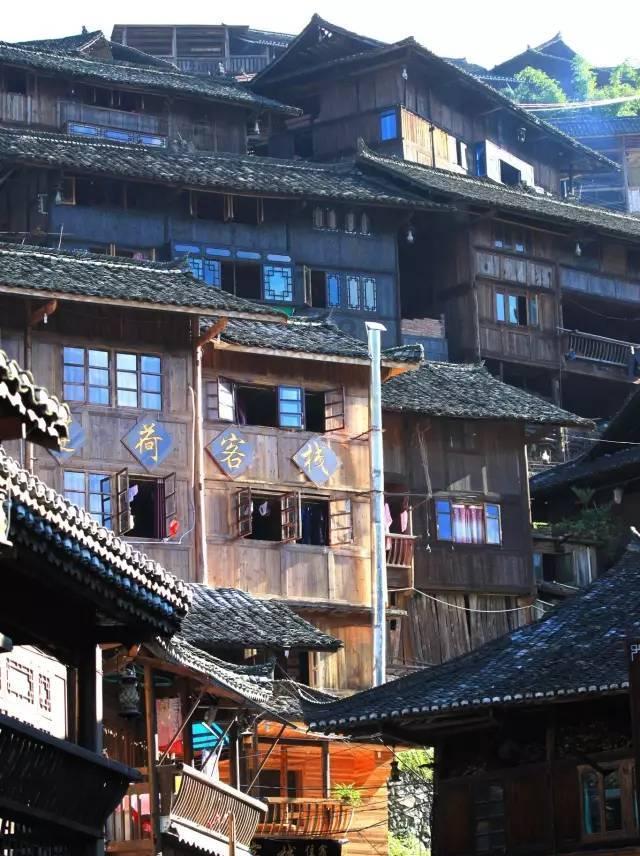 逃离地下古寺庙